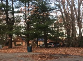 1 Downing Ln, Warwick, RI 02886