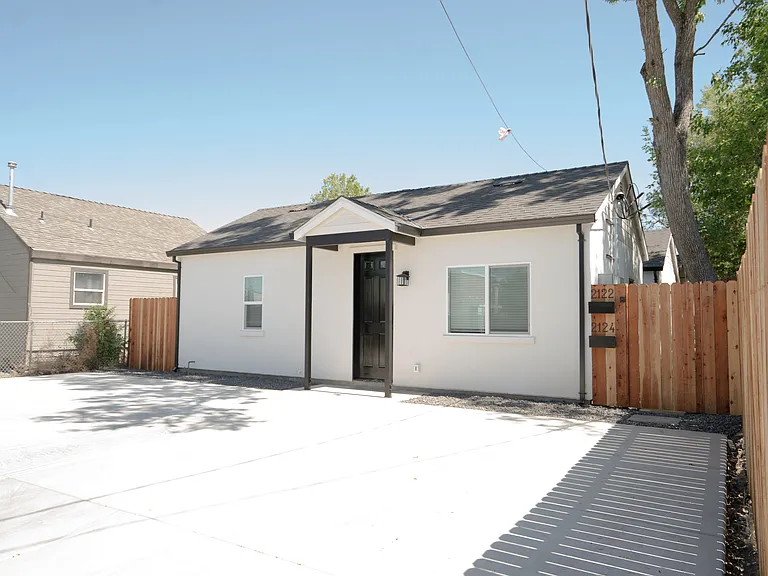 2124 House Aly — Photo 16