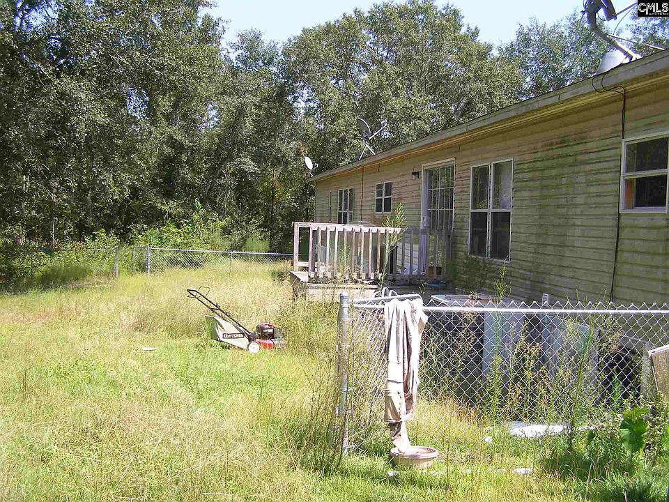 2nd image of 2166 Fairview Rd