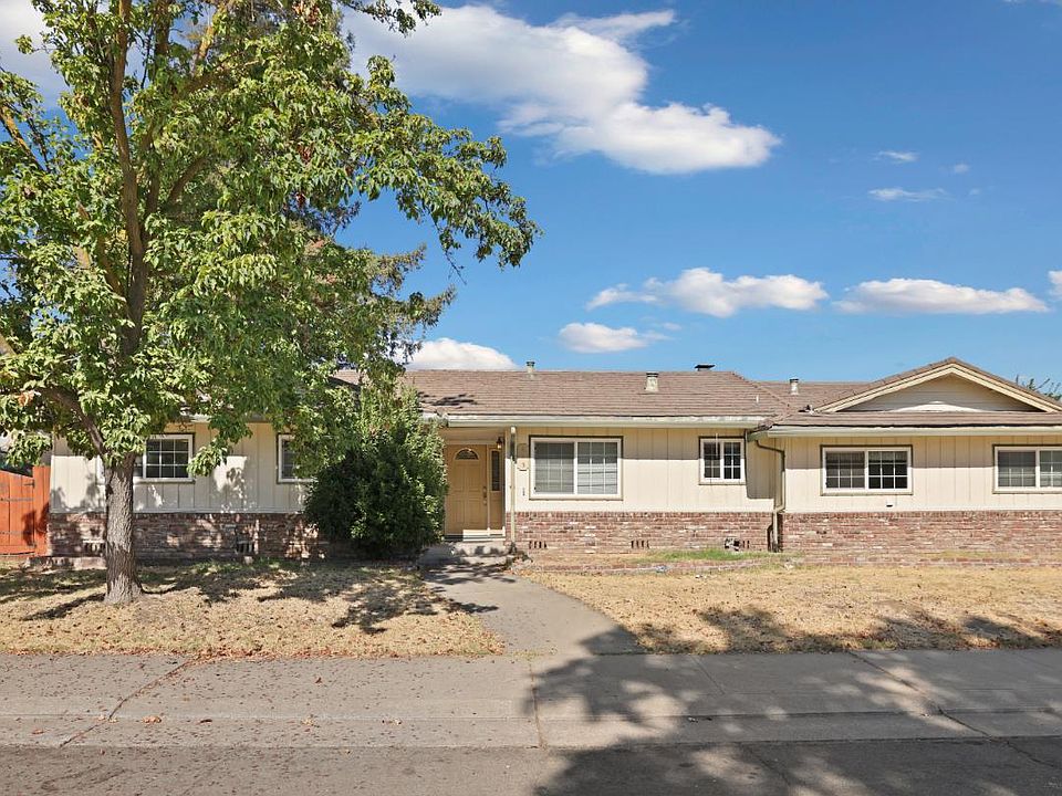 1st image of 215 Franciscan Ave