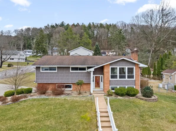 3132 Cornell Ave, Vestal, NY 13850