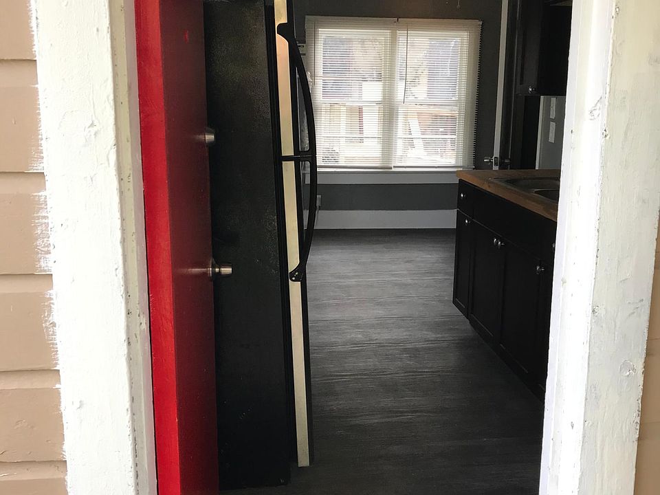 1st image of 1006 7th St #1A