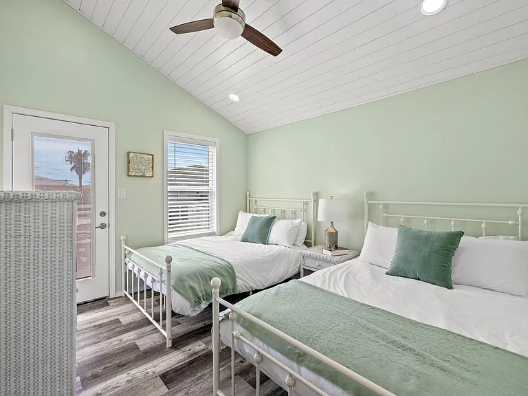 4106 Kent Dr — Photo 7