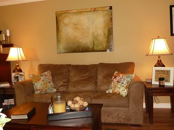 3rd image of 5917 Park Ave #5917
