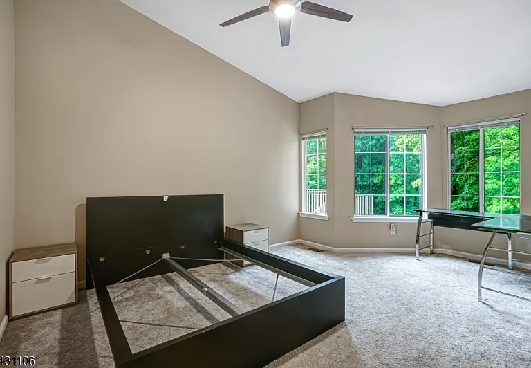 7 Sussex Ct — Photo 20