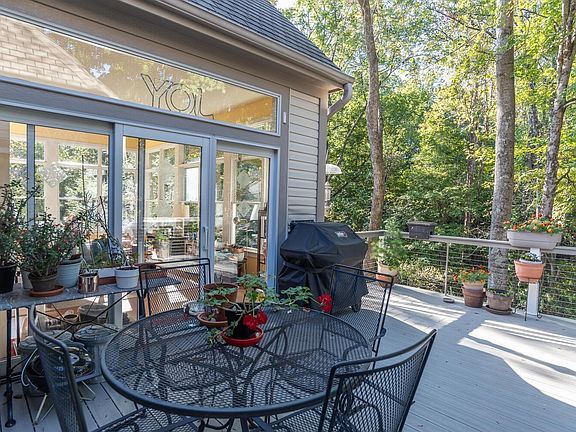 5th image of 2814 S Saint Remy Cir