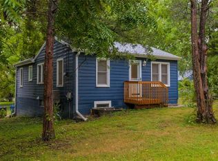 416 Titus Ave, Des Moines, IA 50315