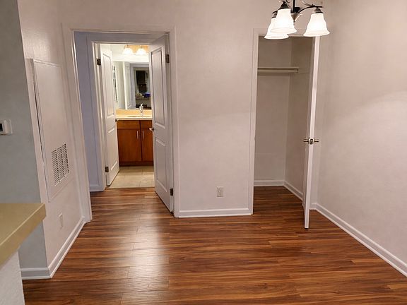 5th image of 345 S Alexandria Ave APT 107