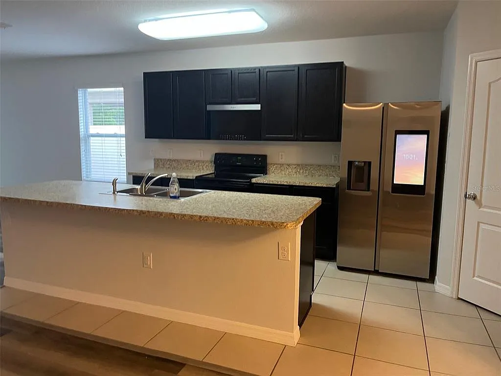 Building Photo - 526 Safe Harbor Dr