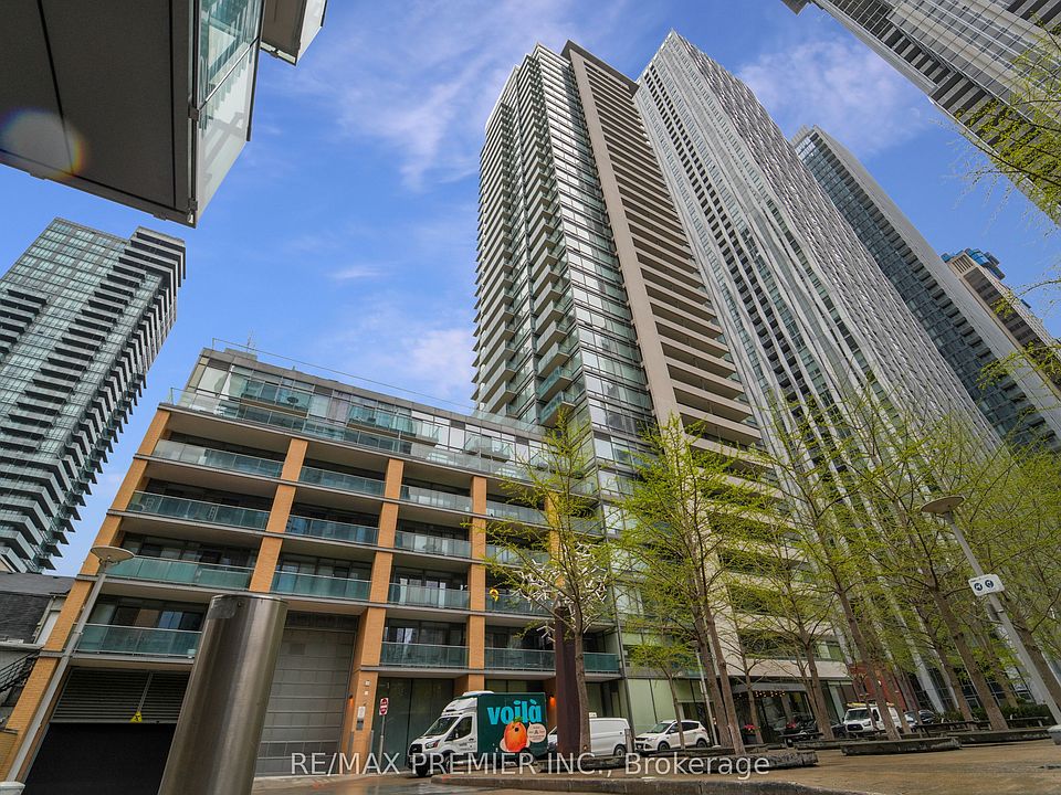 1st image of 18 Yorkville Ave #310
