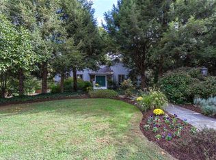 915 Lawton St, Mc Lean, VA 22101