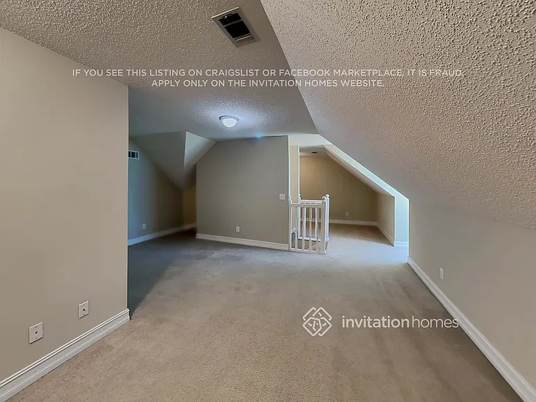 1121 Sutton Dr — Photo 10