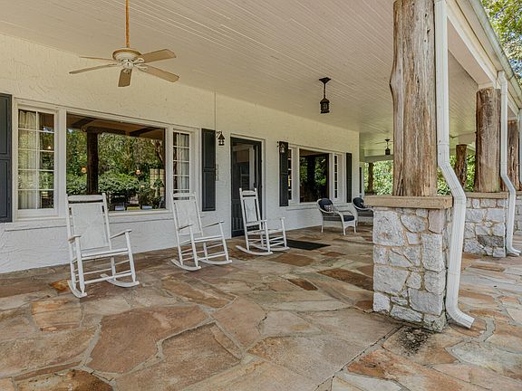 5th image of 70 Golf Course Ln