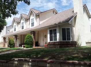 5415 Circle View Dr, Riverside, CA 92505