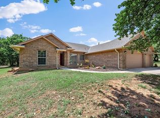 12650 Redrock Cir, Edmond, OK 73034