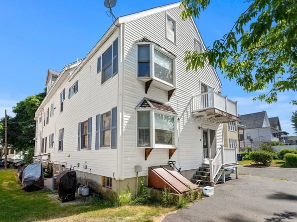 11 Gardner St APT 4, Salem, MA 01970