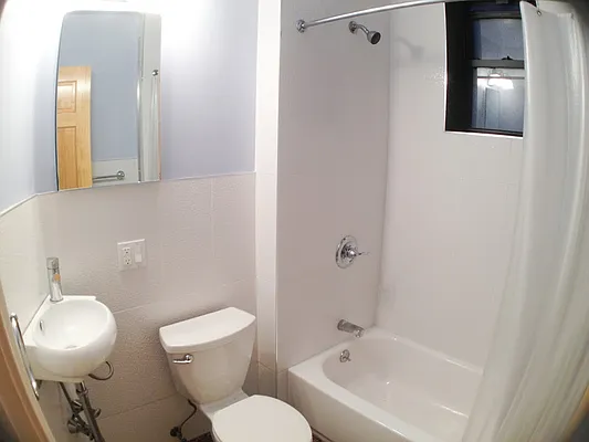 Rented by Urban Realty NYC | media 48