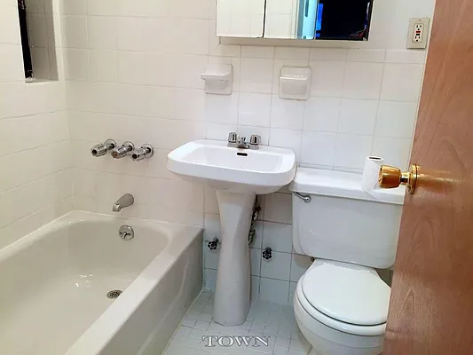 Rented by Town Residential | media 13