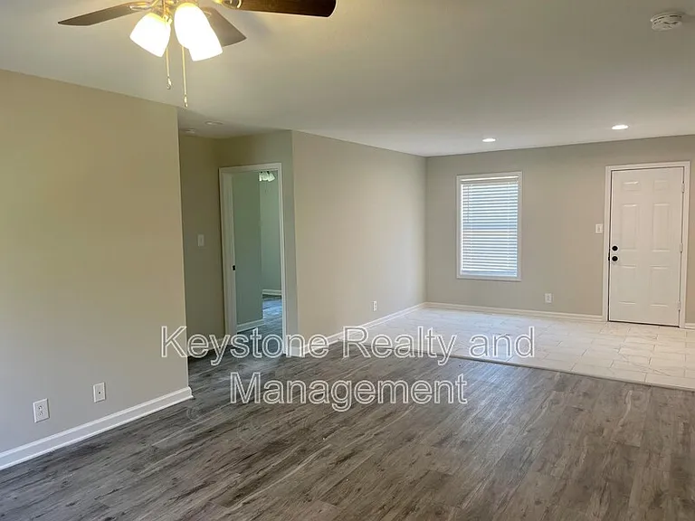 1845 Hugh Hunter Rd — Photo 3