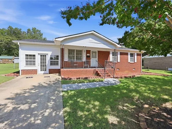 534 S Martin Luther King Jr Ave, Salisbury, NC 28144