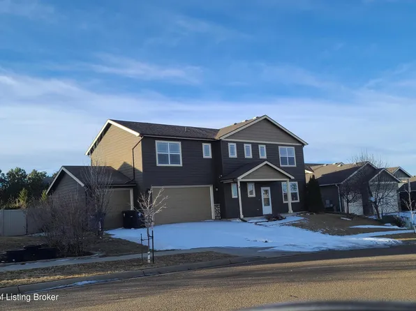 1067 Wahl St, Dickinson, ND 58601