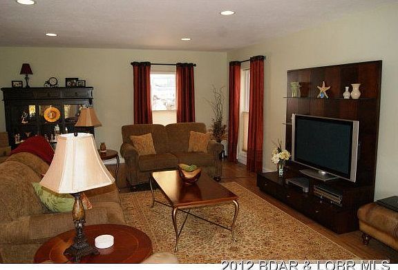 5th image of 1016 Whippoorwill Ln