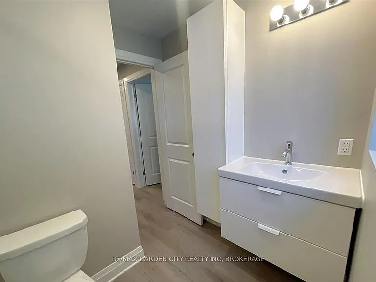 15 John St #1 — Photo 11