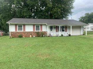 1313 N Kennedy Ct, Petersburg, IN 47567