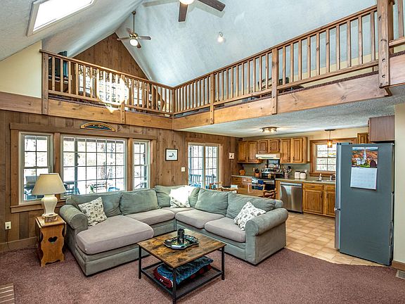 3rd image of 31 McGrew Drive