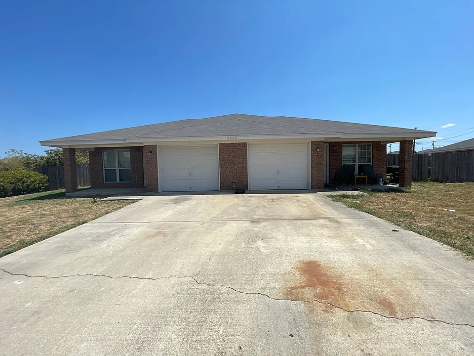 2609 Vernice Loop