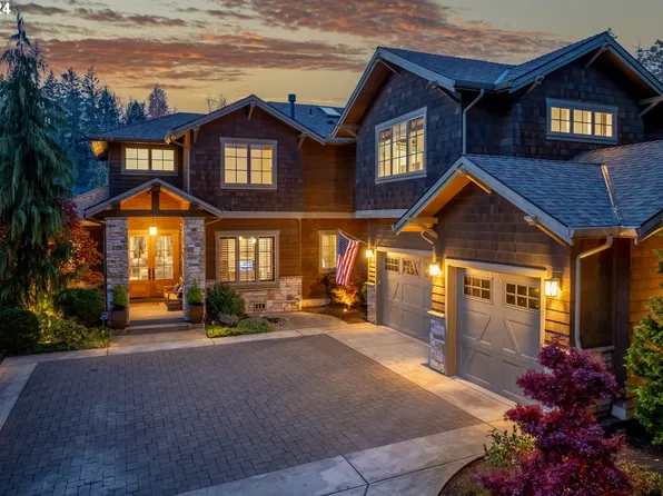 13636 Goodall Rd, Lake Oswego, OR 97034