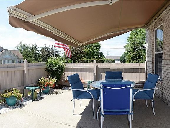 3rd image of 11256 Winding Wood Ct #16/62