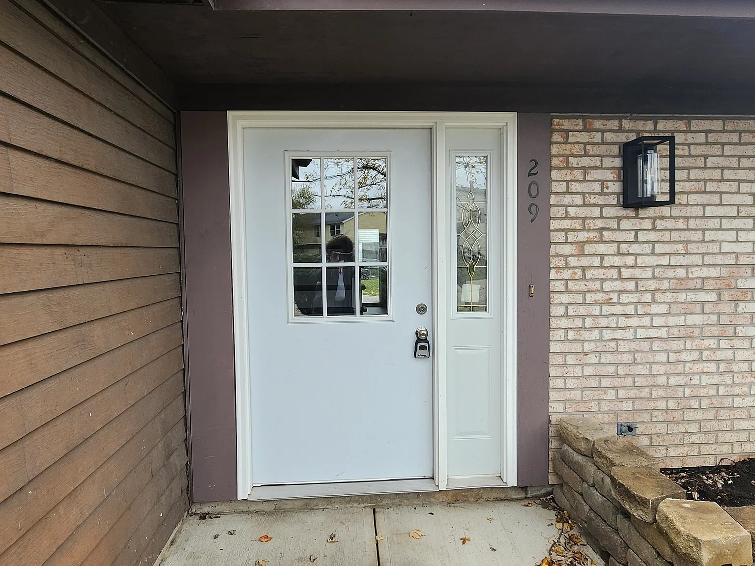 3 bed, 2.5 bath, 1329 sqft, $2,650 — Photo 2
