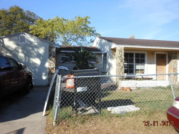 2001 45th St S, Saint Petersburg, FL 33711