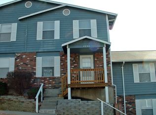 2281 Highland Hill Dr, Saint Peters, MO 63376