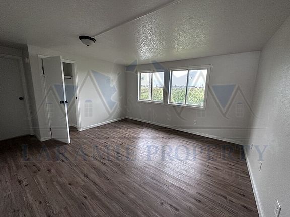 3rd image of 515 Spring Creek Dr #2