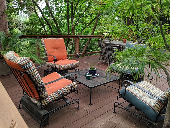 Lovely seating area on deck