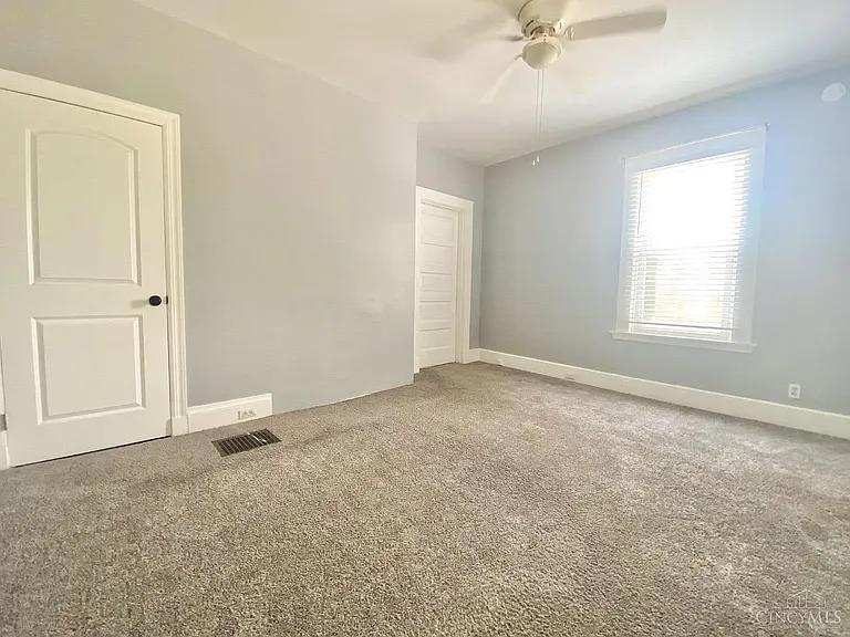2337 Highland Ave #1 — Photo 14