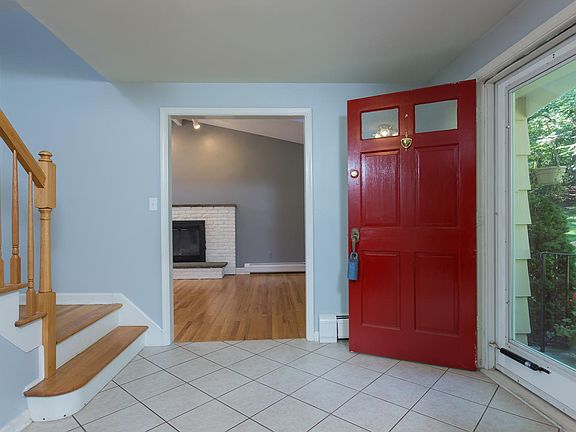 Gracious Entry Foyer