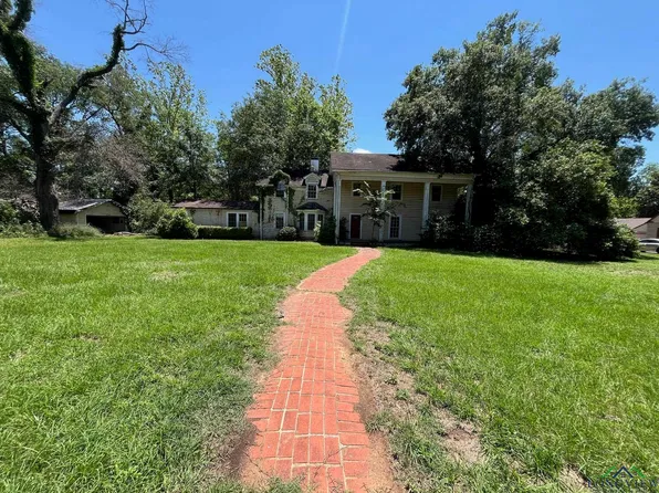 410 Colonial Dr, Henderson, TX 75652