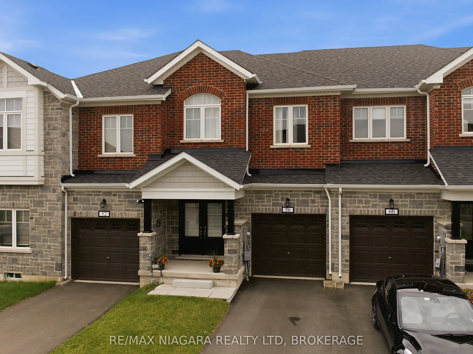 3 bed, $2,500 — Photo 2