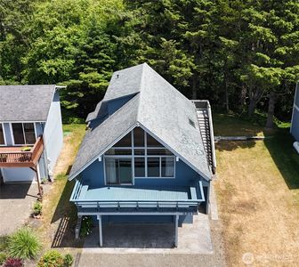 33610 J Place, Ocean Park, WA, 98640