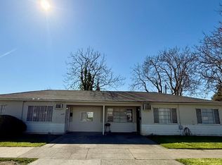 460 E Wyandotte St, Stockton, CA