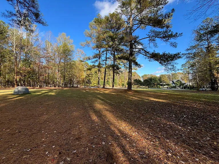 13009 Creedmoor Rd — Photo 28