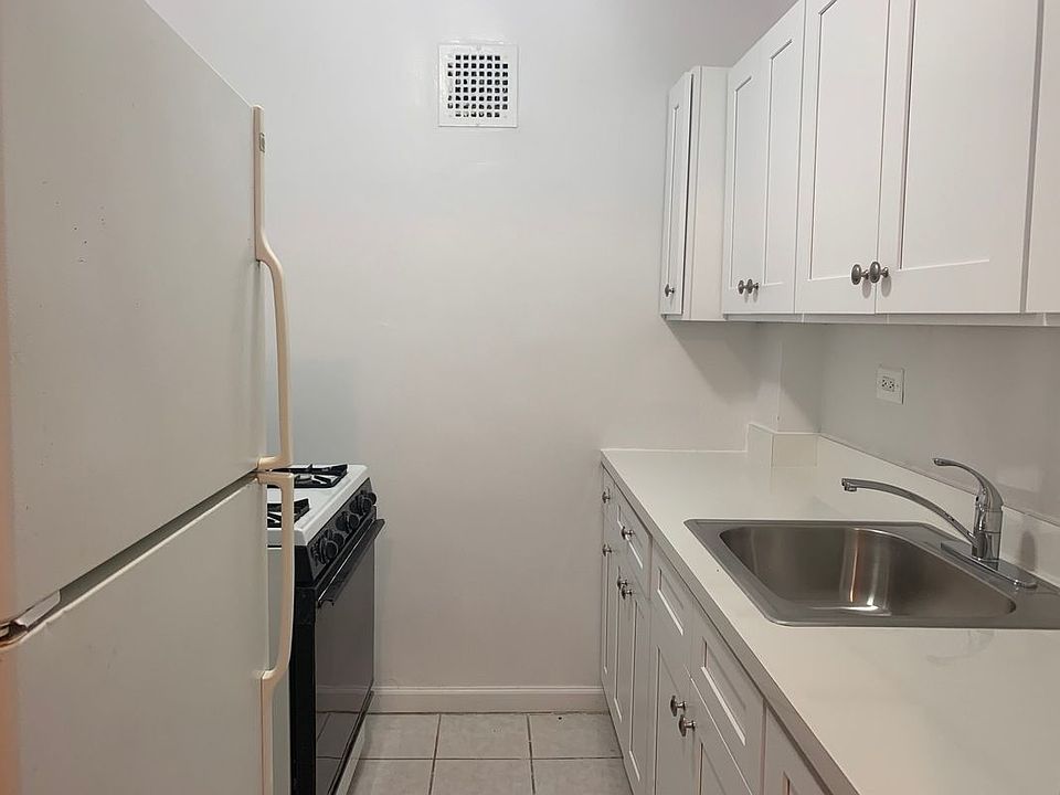 1st image of 10850 62nd Dr APT 3O