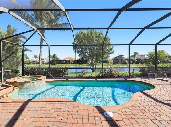 28085 Wicklow CT, BONITA SPRINGS, FL 34135