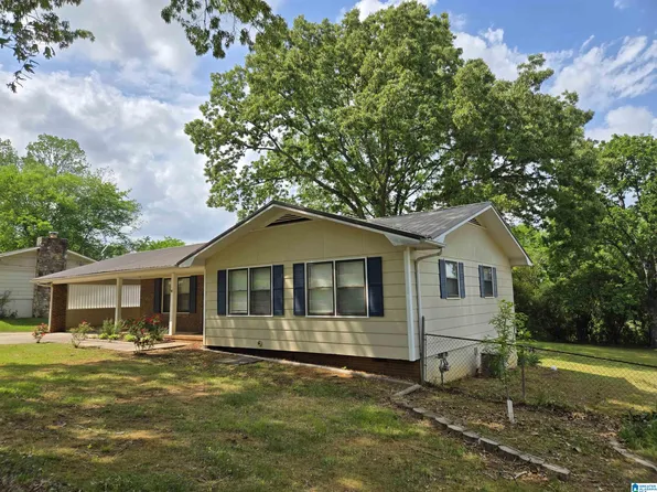 78 Valley View Dr, Eastaboga, AL 36260