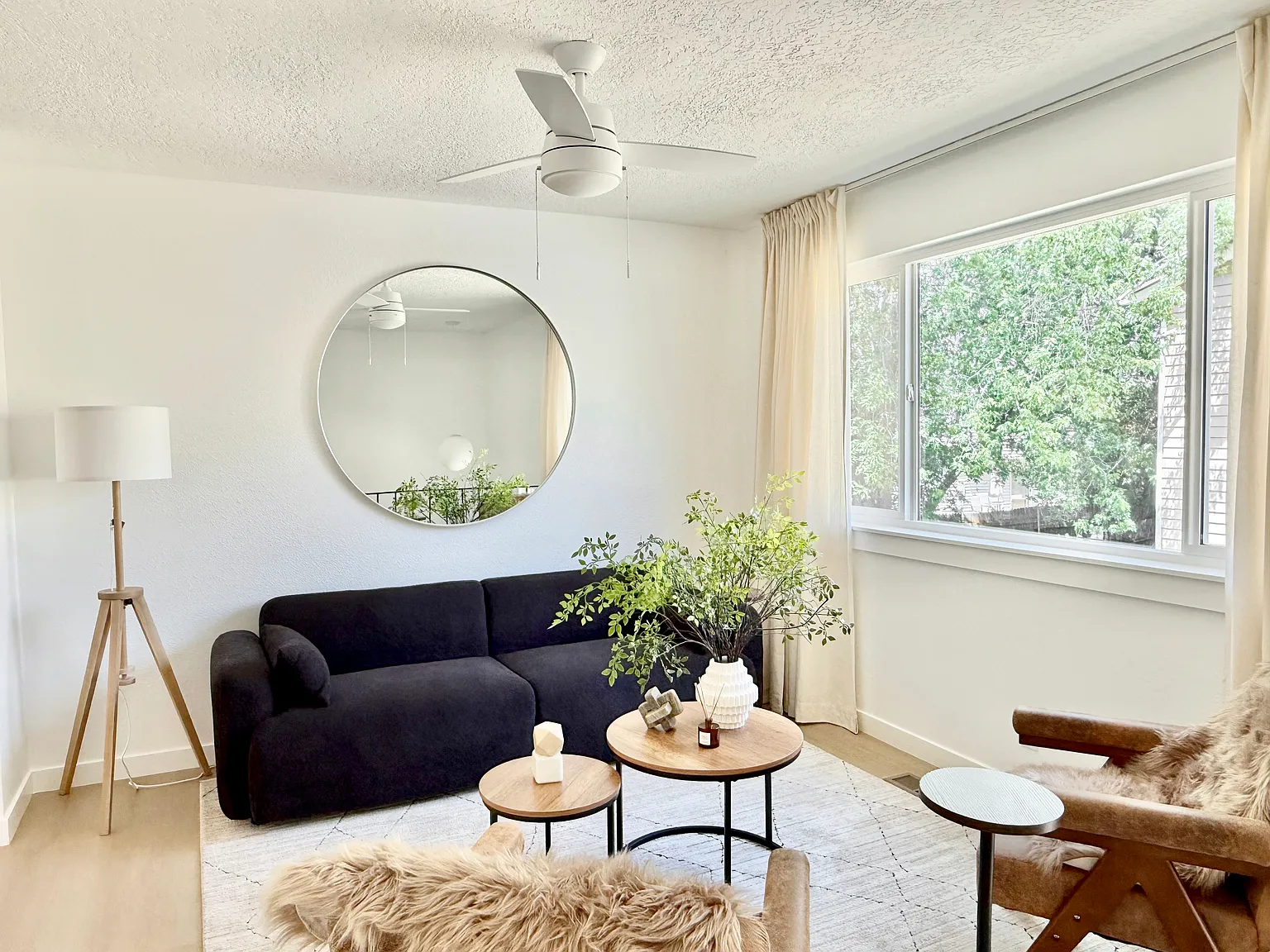 3 bed, 1500 sqft, $3,900 — Photo 1