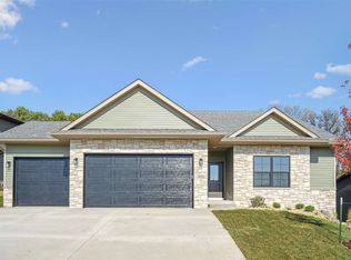 4634 Preston Ln, Iowa City, IA 52246