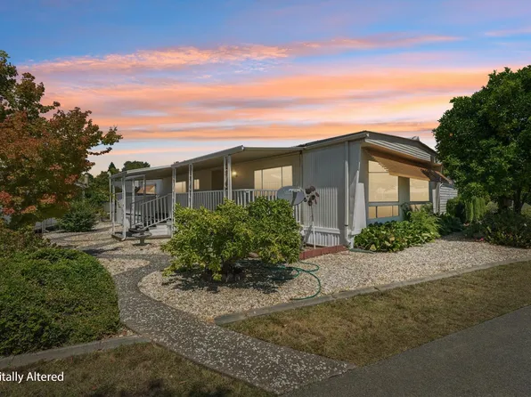 90 Hacienda Drive, Napa, CA 94558